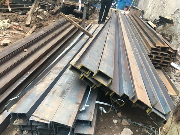 Ép cừ U200 và những thông tin quan trọng cần biết