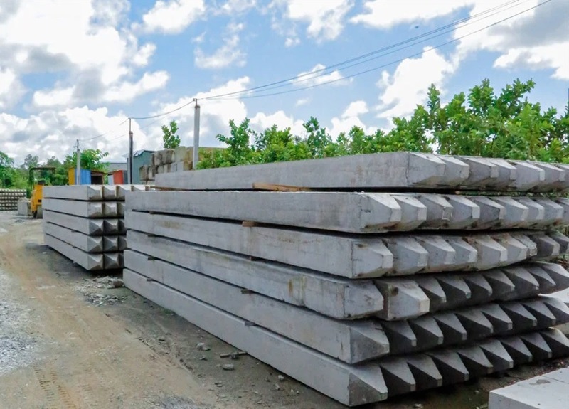 Mua bán cọc bê tông đúc sẵn tại Miền Trung - Có xưởng sản xuất