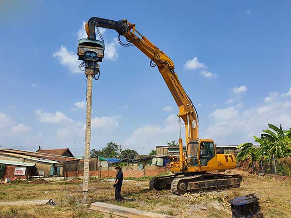 Đảm bảo chất lượng máy móc trước khi ép cọc bê tông